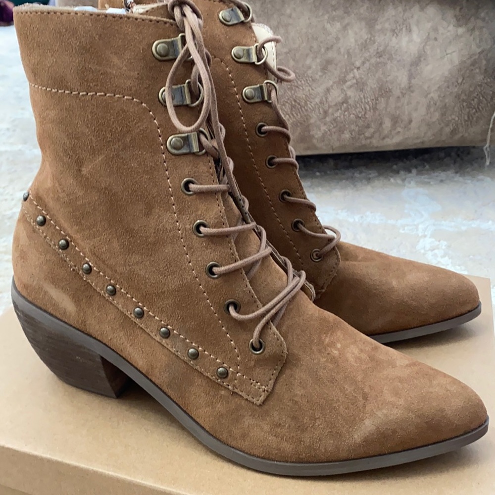 Virginia Ankle Boot in Pecan